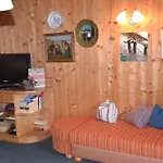 Holdhaeusl سخلادميخ